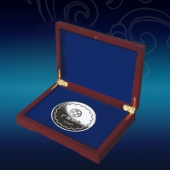2013年6月：广州产业定制纯银镶金纪念币制作银镶金纪念币