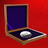 2011年11月：金银币制作公司设计定制朱师傅员工纯银银牌